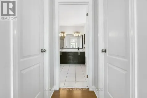 37 Windfield Crescent Ottawa ON K2M 2B7