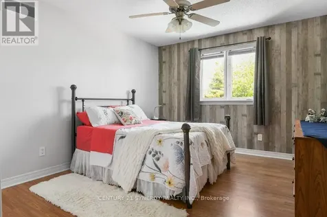 37 Windfield Crescent Ottawa ON K2M 2B7