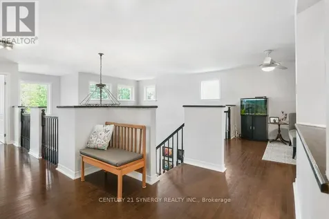 37 Windfield Crescent Ottawa ON K2M 2B7