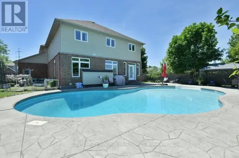 37 Windfield Crescent Ottawa ON K2M 2B7
