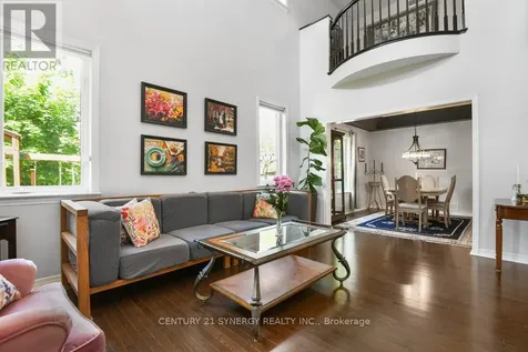 37 Windfield Crescent Ottawa ON K2M 2B7
