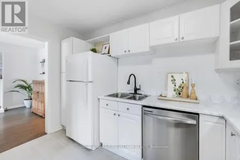 2682B Moncton Road Ottawa ON K2B 7W1
