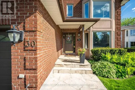 30 Huntings End Avenue Ottawa ON K2M 1R3