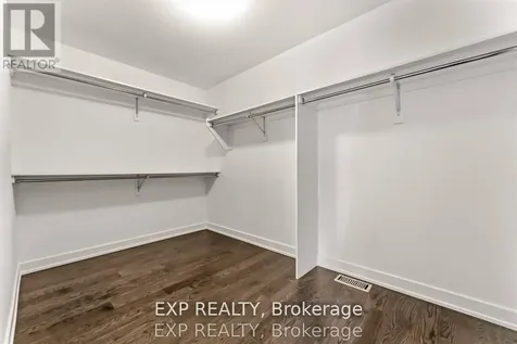 911 Duxbury Lane Ottawa ON K4M 0M2