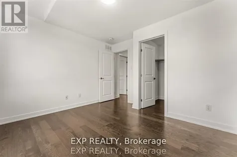 911 Duxbury Lane Ottawa ON K4M 0M2
