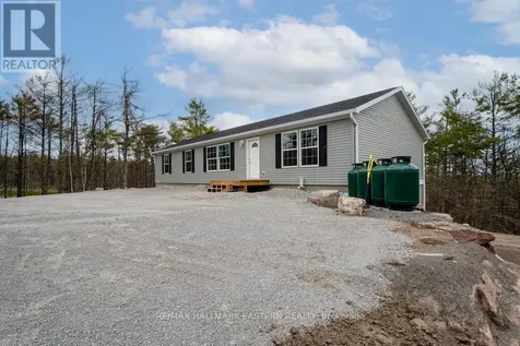 1862 Lakehurst Road Trent Lakes ON K0L 1J0