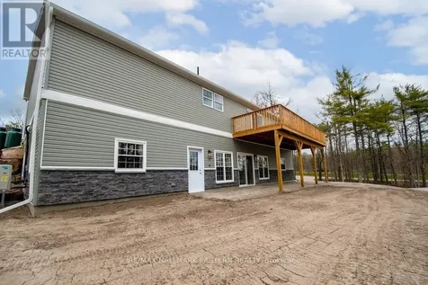 1862 Lakehurst Road Trent Lakes ON K0L 1J0