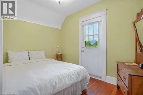 130 Moore Avenue Kitchener ON N2H 3S7