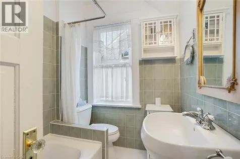 130 Moore Avenue Kitchener ON N2H 3S7
