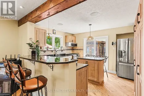 70 Condor Drive Ottawa ON K1V 9C2