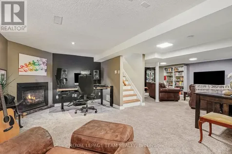 70 Condor Drive Ottawa ON K1V 9C2