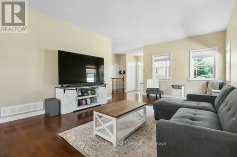 90 Carter Crescent Arnprior ON K7S 0C4