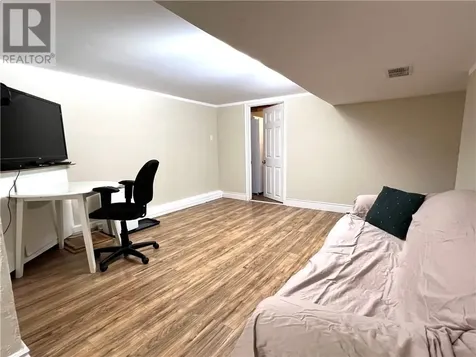 44 King W St. Charles ON P0M 2W0