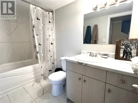 44 King W St. Charles ON P0M 2W0