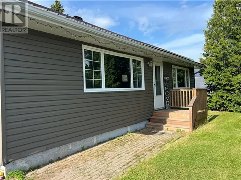 44 King W St. Charles ON P0M 2W0