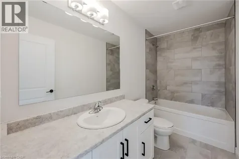 406 Robert Woolner Street Ayr ON N0B 1E0