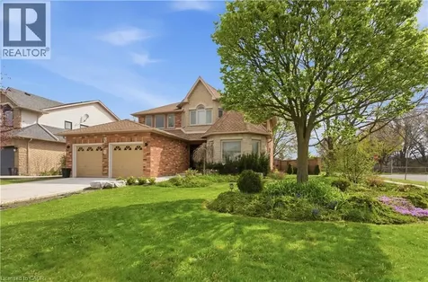 183 Daniels Street Ancaster ON L9G 4Y6