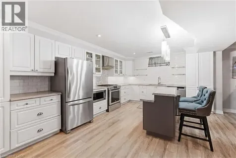 183 Daniels Street Ancaster ON L9G 4Y6