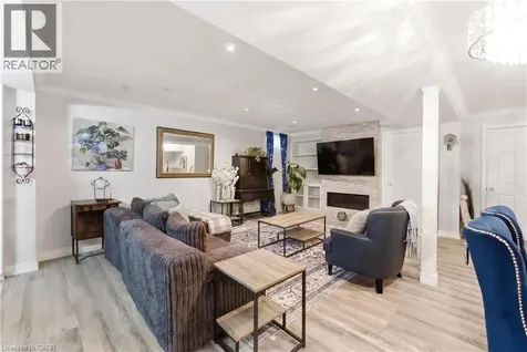 183 Daniels Street Ancaster ON L9G 4Y6