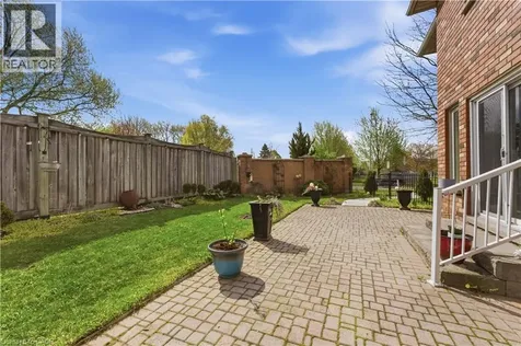 183 Daniels Street Ancaster ON L9G 4Y6