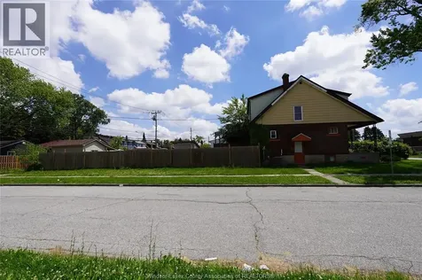 1450 Bruce Avenue Windsor ON N8X 1X8