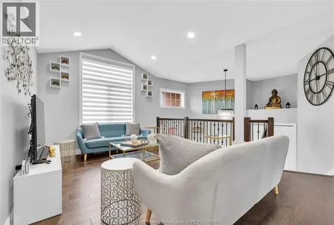4561 Fontana Avenue Windsor ON N9G 3C8