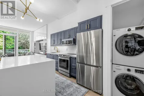 209 Fort York Boulevard Toronto (waterfront Communities) ON M5V 4A1