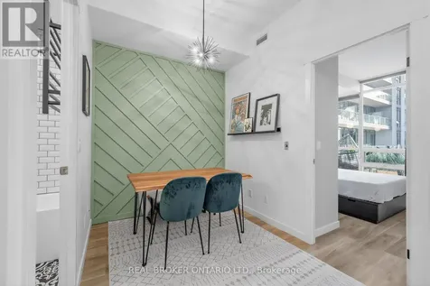 209 Fort York Boulevard Toronto (waterfront Communities) ON M5V 4A1