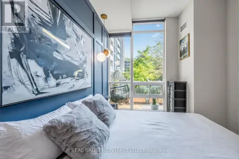 209 Fort York Boulevard Toronto (waterfront Communities) ON M5V 4A1