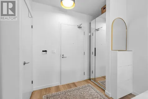 209 Fort York Boulevard Toronto (waterfront Communities) ON M5V 4A1