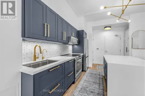 209 Fort York Boulevard Toronto (waterfront Communities) ON M5V 4A1