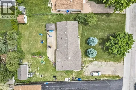 126 Mcleod Amherstburg ON N9V 2Y8