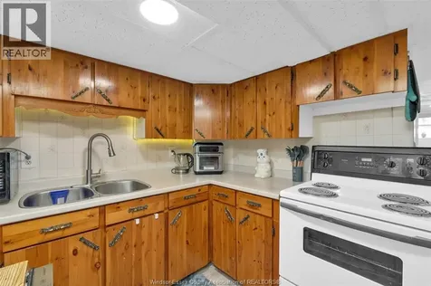 1780 Ford Boulevard Windsor ON N8T 2E3