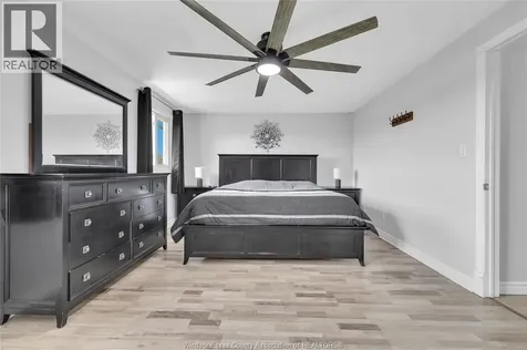 3009 Suffolk Street Windsor ON N8R 1P1