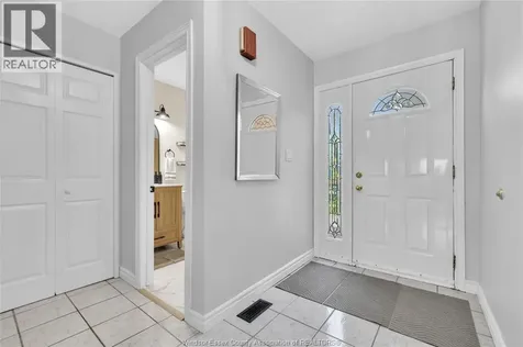 3009 Suffolk Street Windsor ON N8R 1P1