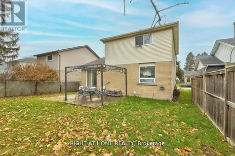 275 Tagge Crescent Kitchener ON N2K 3R7