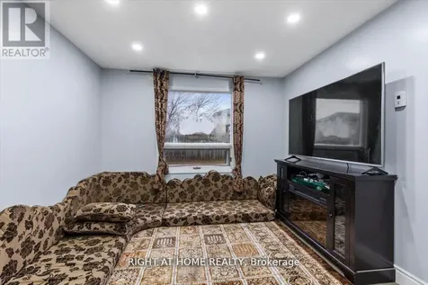 275 Tagge Crescent Kitchener ON N2K 3R7