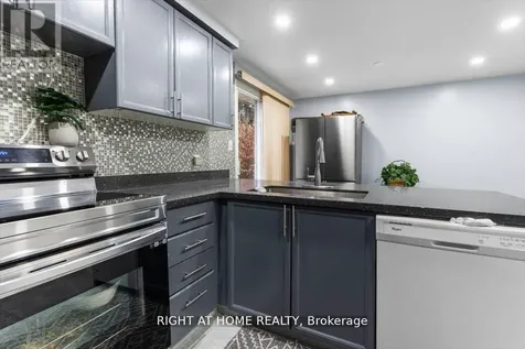 275 Tagge Crescent Kitchener ON N2K 3R7