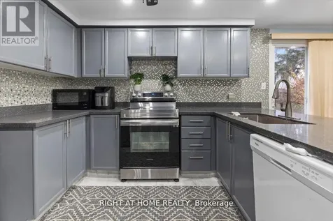 275 Tagge Crescent Kitchener ON N2K 3R7
