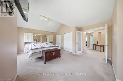 20 Melran Drive Cambridge ON N3C 4C1