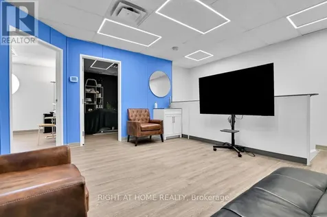 860 Taylor Creek Drive Ottawa ON K1C 1T1