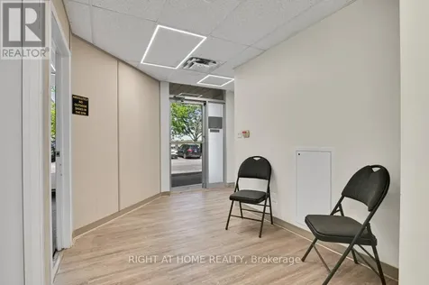 860 Taylor Creek Drive Ottawa ON K1C 1T1