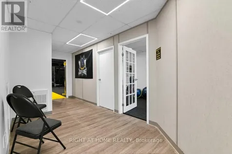 860 Taylor Creek Drive Ottawa ON K1C 1T1