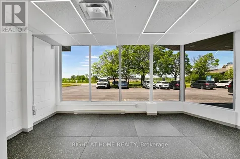 860 Taylor Creek Drive Ottawa ON K1C 1T1