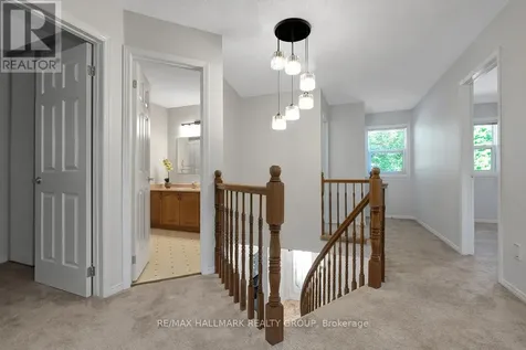 126 Dossetter Way Ottawa ON K1G 4S5