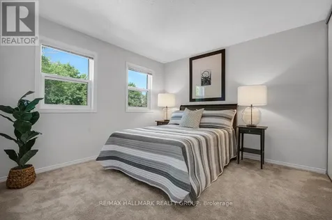 126 Dossetter Way Ottawa ON K1G 4S5