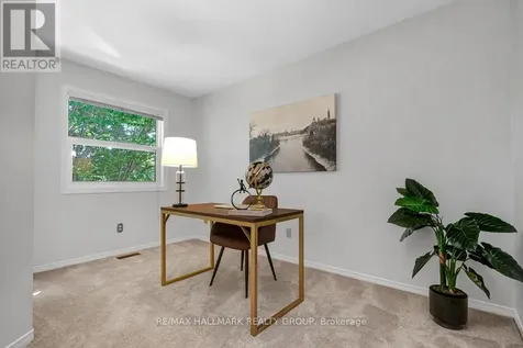 126 Dossetter Way Ottawa ON K1G 4S5