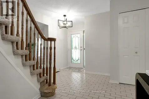 126 Dossetter Way Ottawa ON K1G 4S5