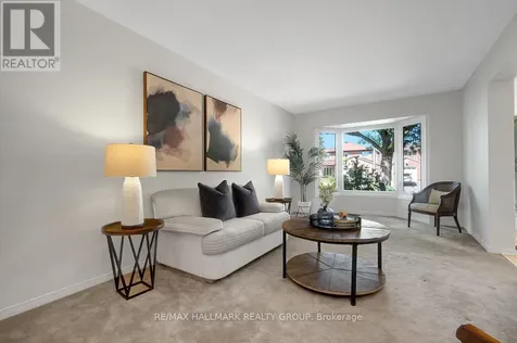 126 Dossetter Way Ottawa ON K1G 4S5