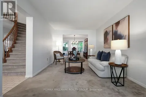 126 Dossetter Way Ottawa ON K1G 4S5